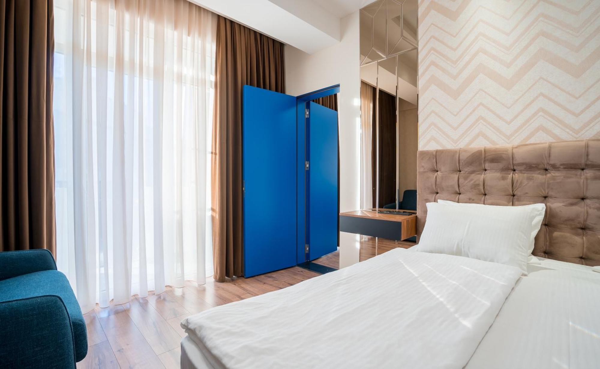 Olympus Hotel By Umbrella Tbilissi Extérieur photo